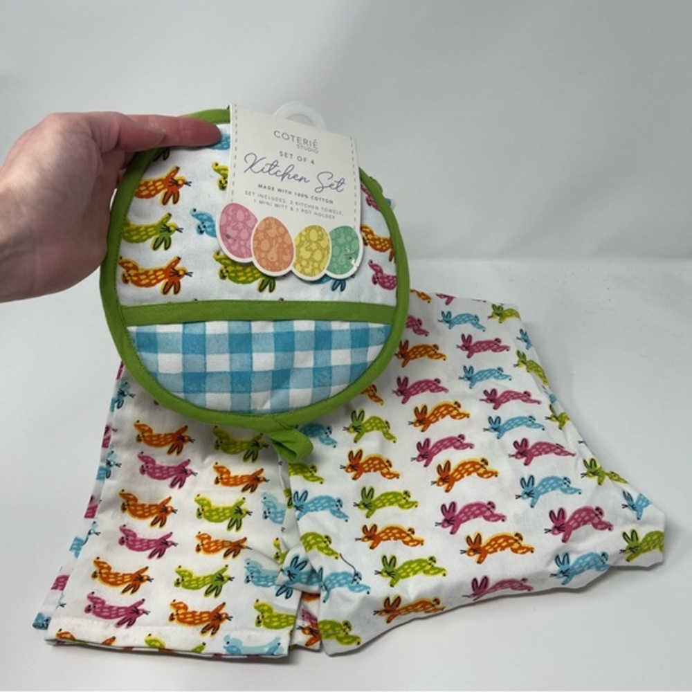 Cotere Studio Easter Bunny Spring Kitchen Set| Towels & Oven Mitts |NWT